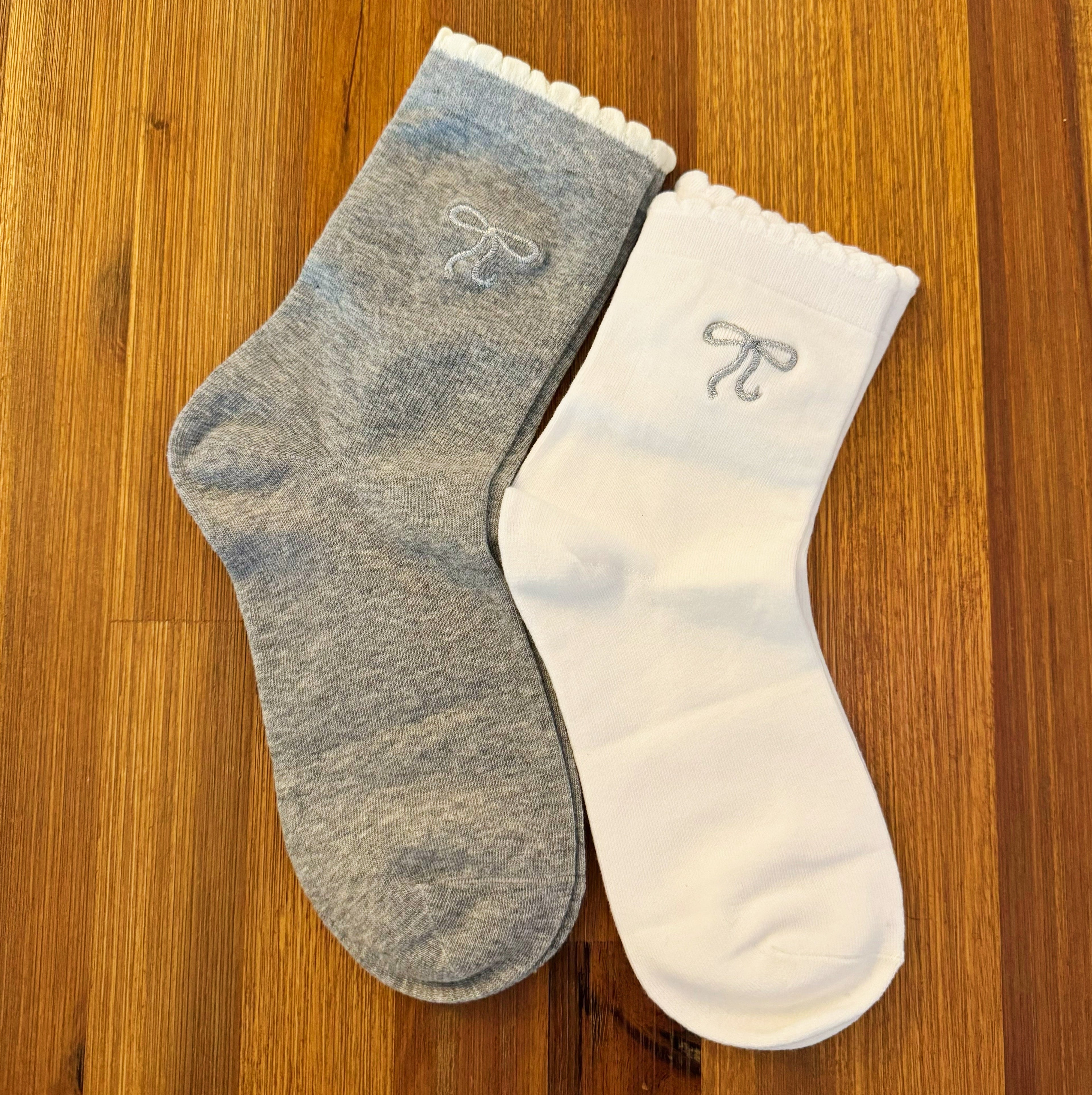 Bow Bow Socks Set of 2